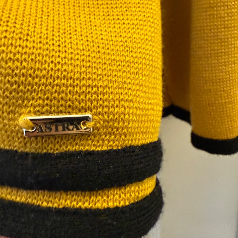 ASTRA sweater-jacket - Picture 3 of 8